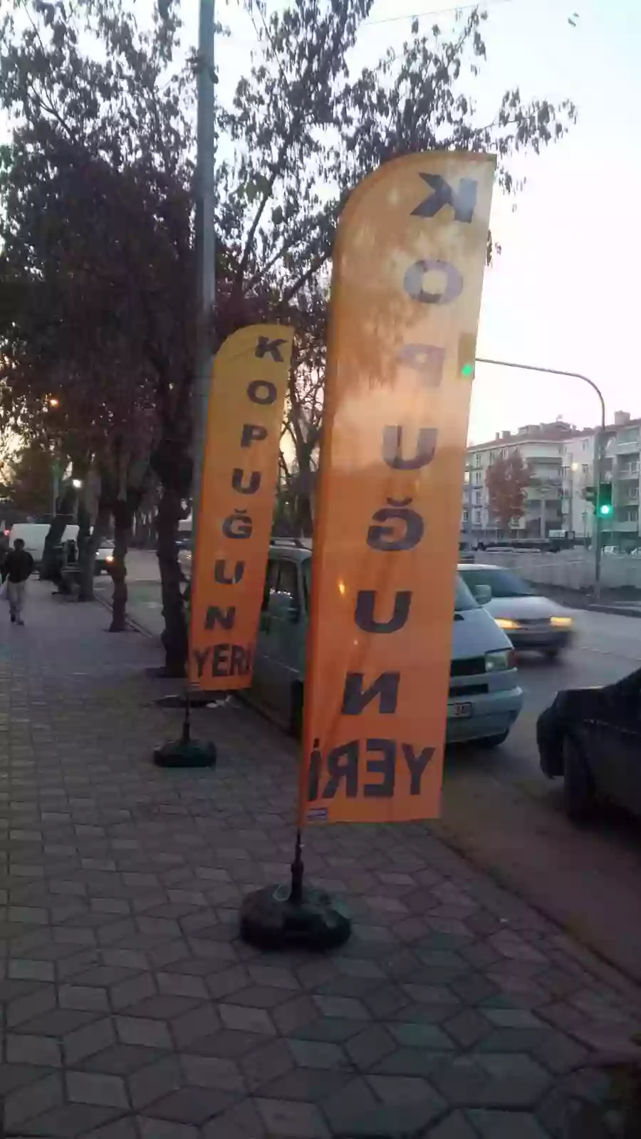 mini-bufe-plaj-bayragi